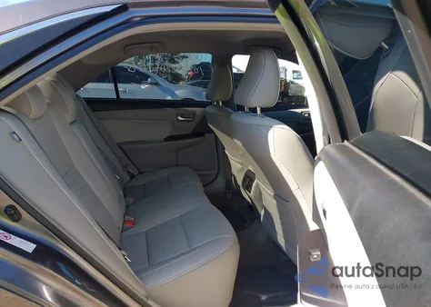 2017 Toyota Camry Xle z USA, uszkodzony, nr VIN 4T1BF1FK4HU691264